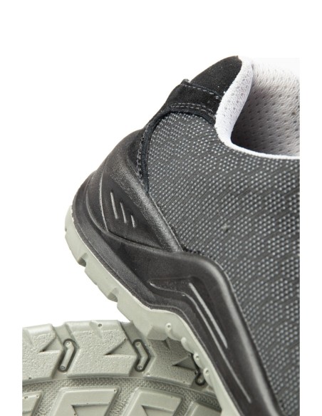 PÓŁBUT HEX S3 SRC STALOWE - BEARFIELD