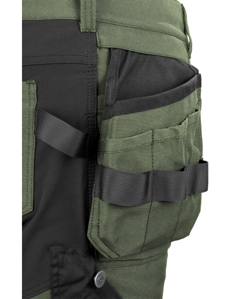 EREBOS Shorts green/black