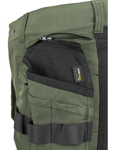 EREBOS Shorts green/black