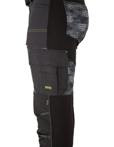 PREDATOR Trousers black/grey