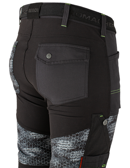 PREDATOR Trousers black/grey