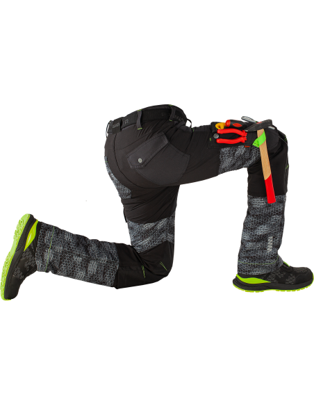 PREDATOR Trousers black/grey