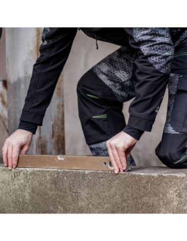 PREDATOR Trousers black/grey